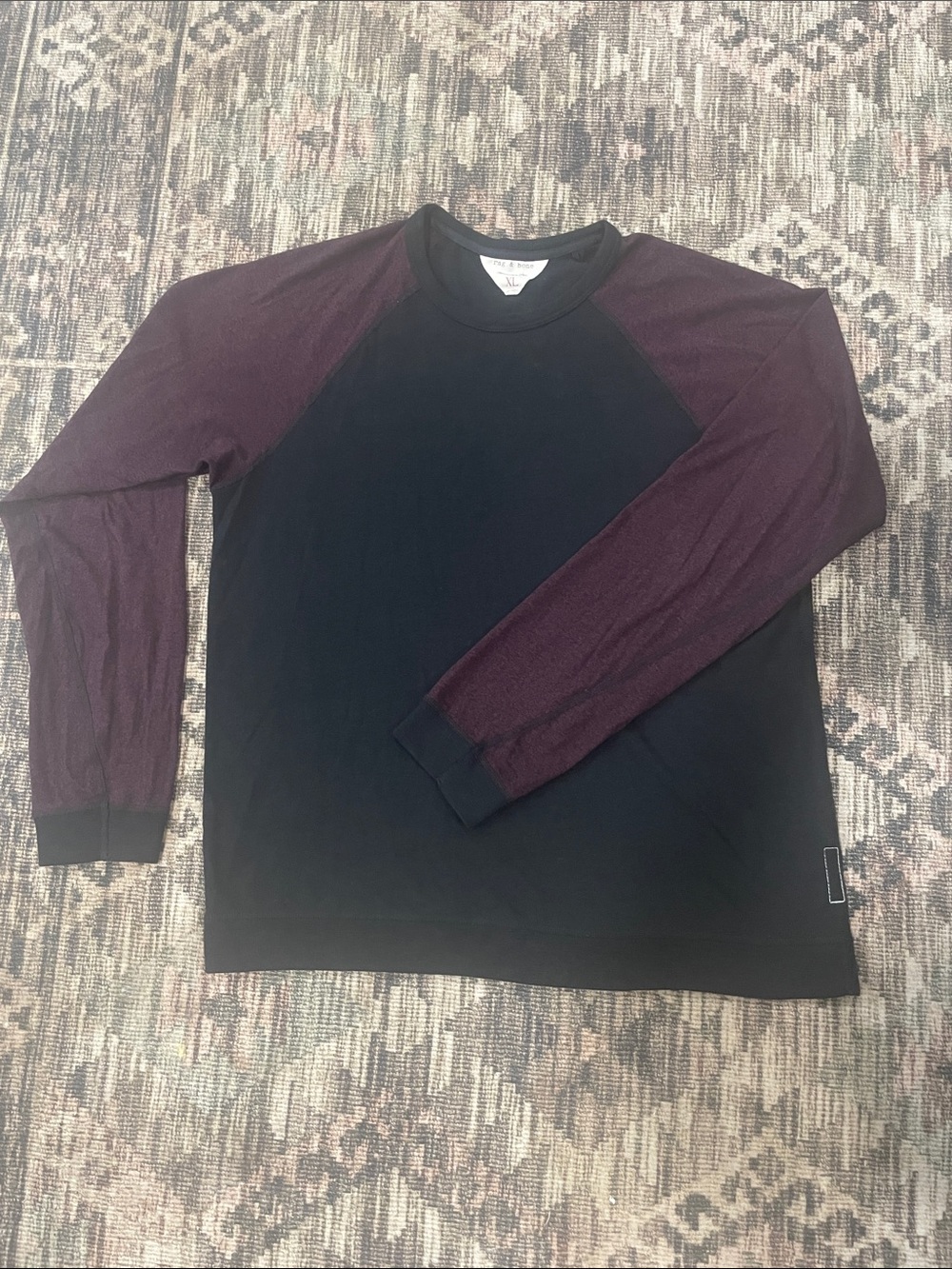 rag & bone Black with Burgundy Raglan Sleeves Long-Sleeve Shirt Men’s Size XL
